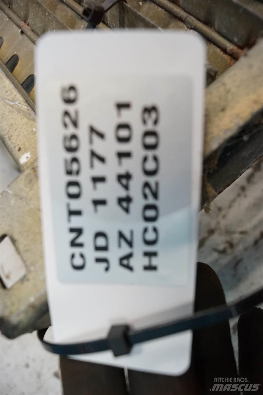 John Deere 1177 Sableuse et saleuse