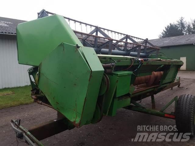 John Deere 14 Accessoires moissonneuse batteuse