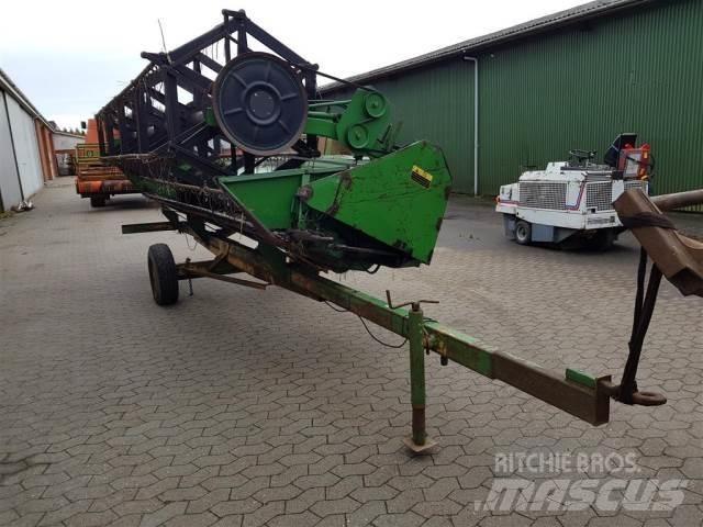John Deere 16 Accessoires moissonneuse batteuse