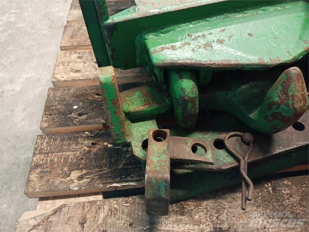 John Deere 1640 Autres équipements pour tracteur