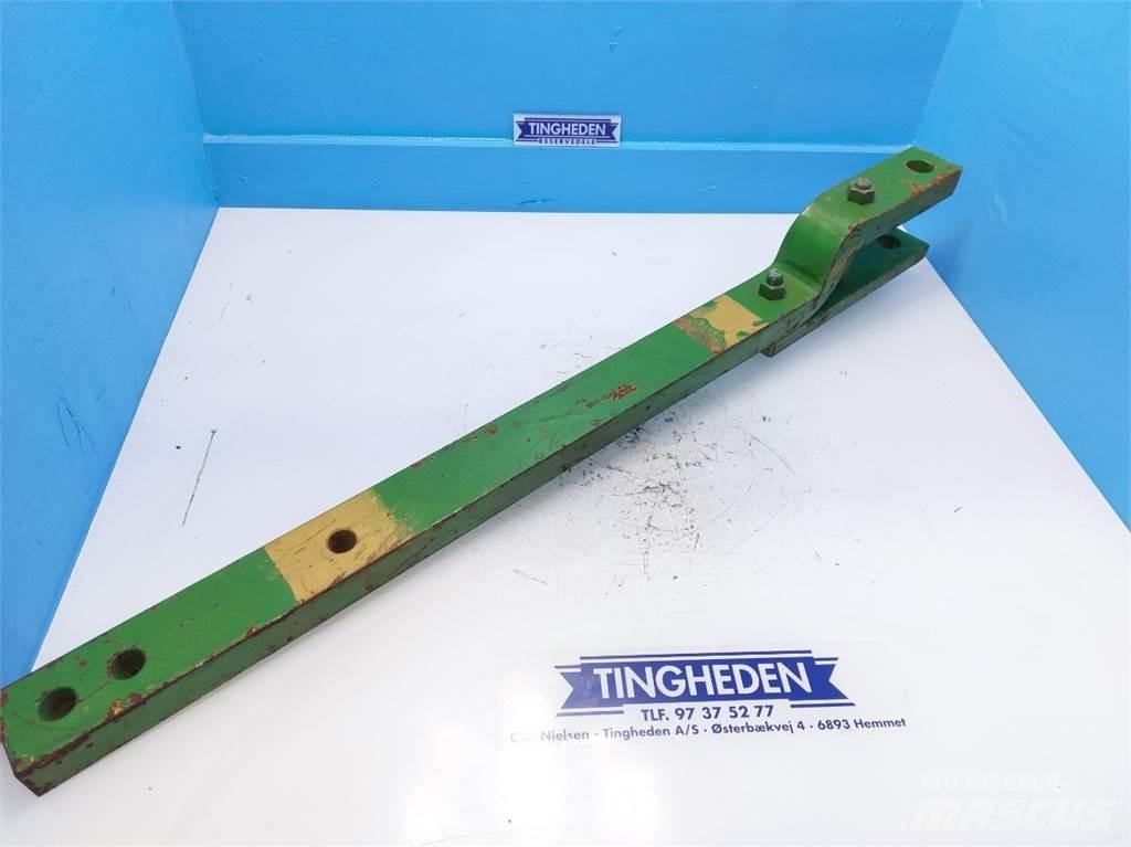 John Deere 1840 Autres équipements pour tracteur