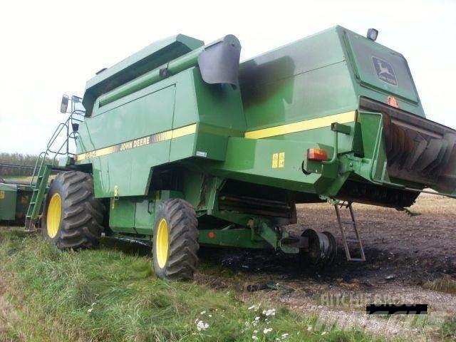 John Deere 2054 Moissonneuse batteuse