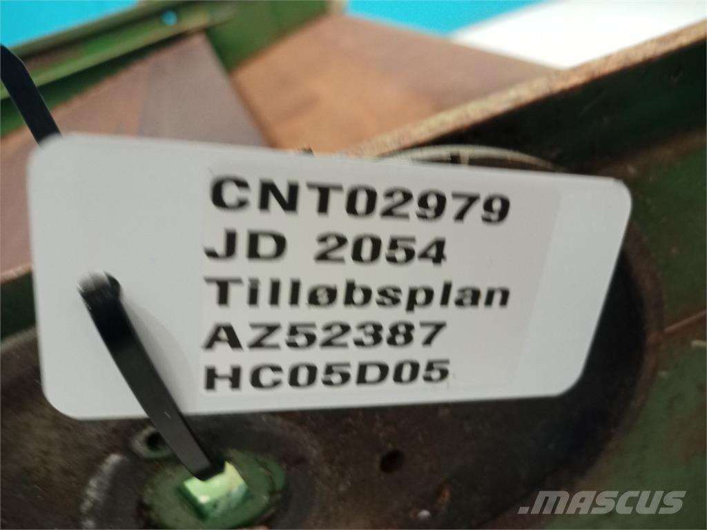 John Deere 2054 Sableuse et saleuse
