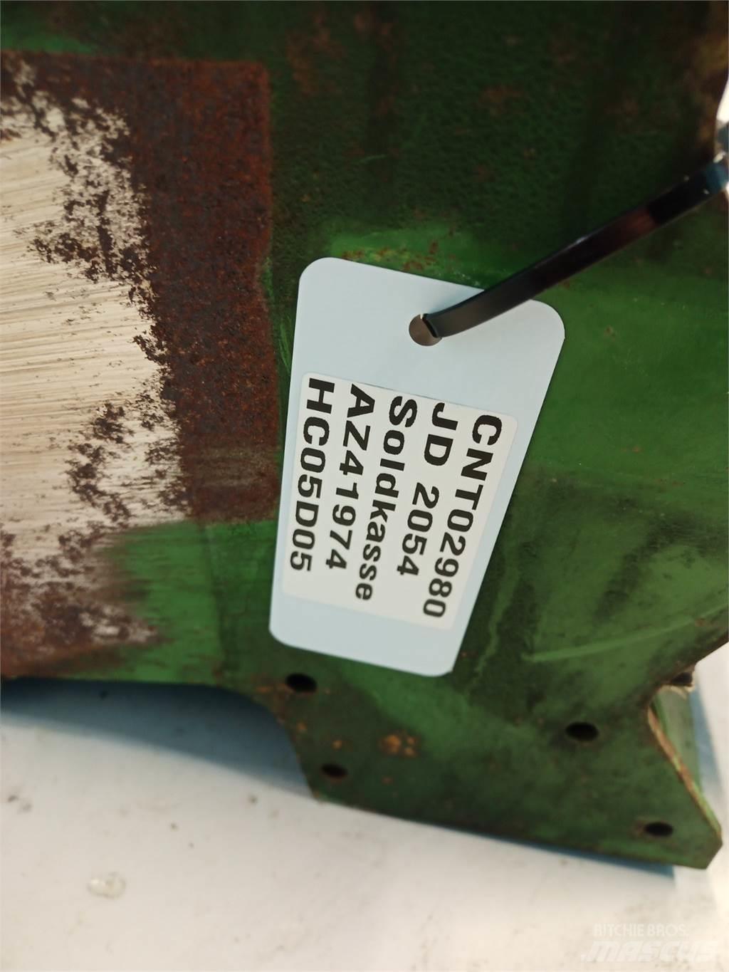 John Deere 2054 Sableuse et saleuse