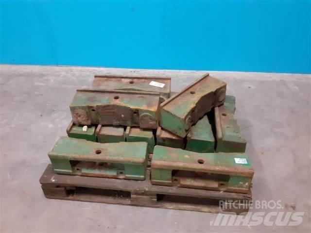 John Deere 2140 Masse avant