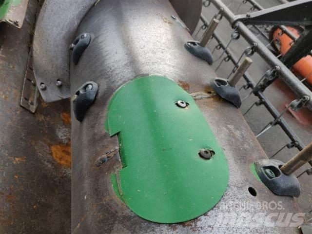 John Deere 25 Accessoires moissonneuse batteuse
