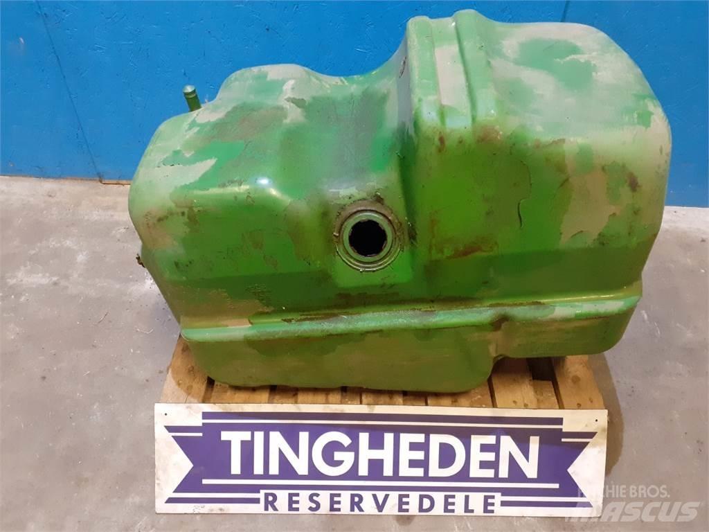 John Deere 3040 Autres équipements pour tracteur