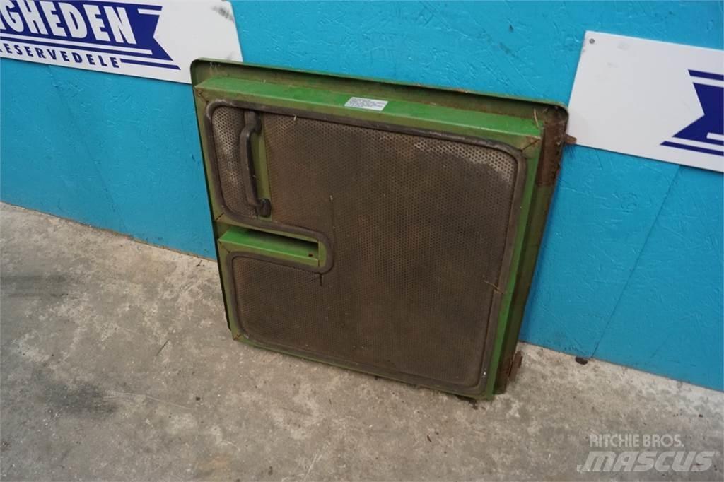 John Deere 3040 Cabines et Intérieur