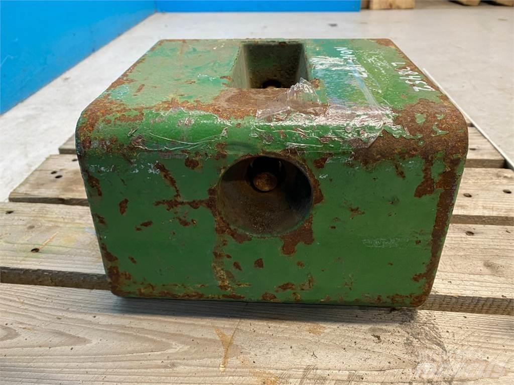 John Deere 3040 Masse avant