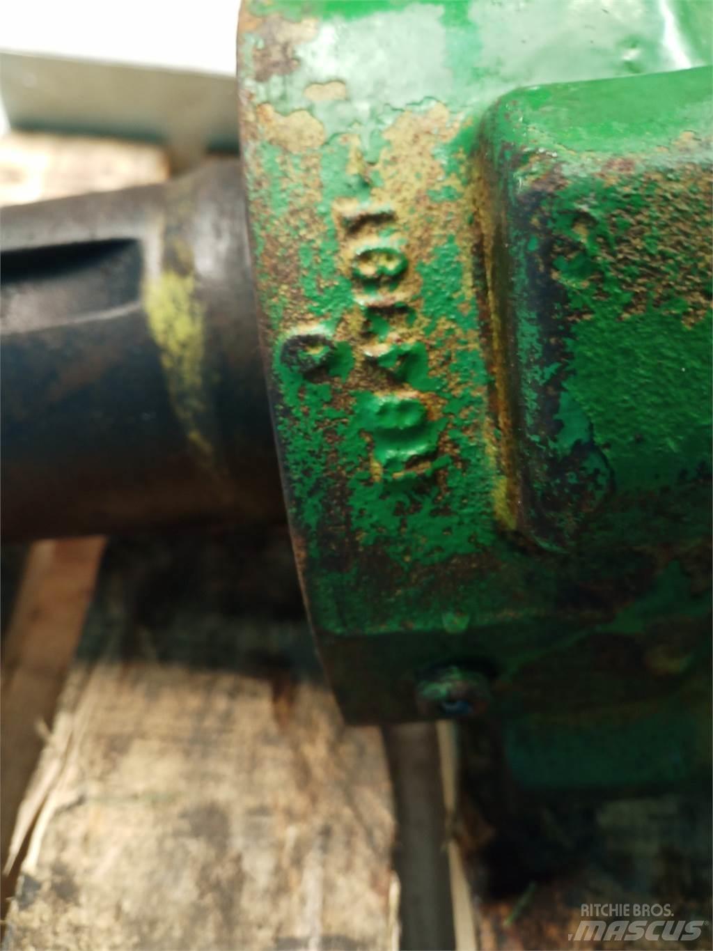 John Deere 4040 Autres équipements pour tracteur