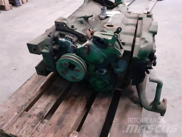 John Deere 4239 Moteur
