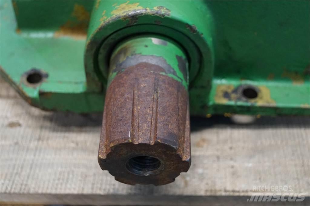 John Deere 4240 Autres équipements pour tracteur