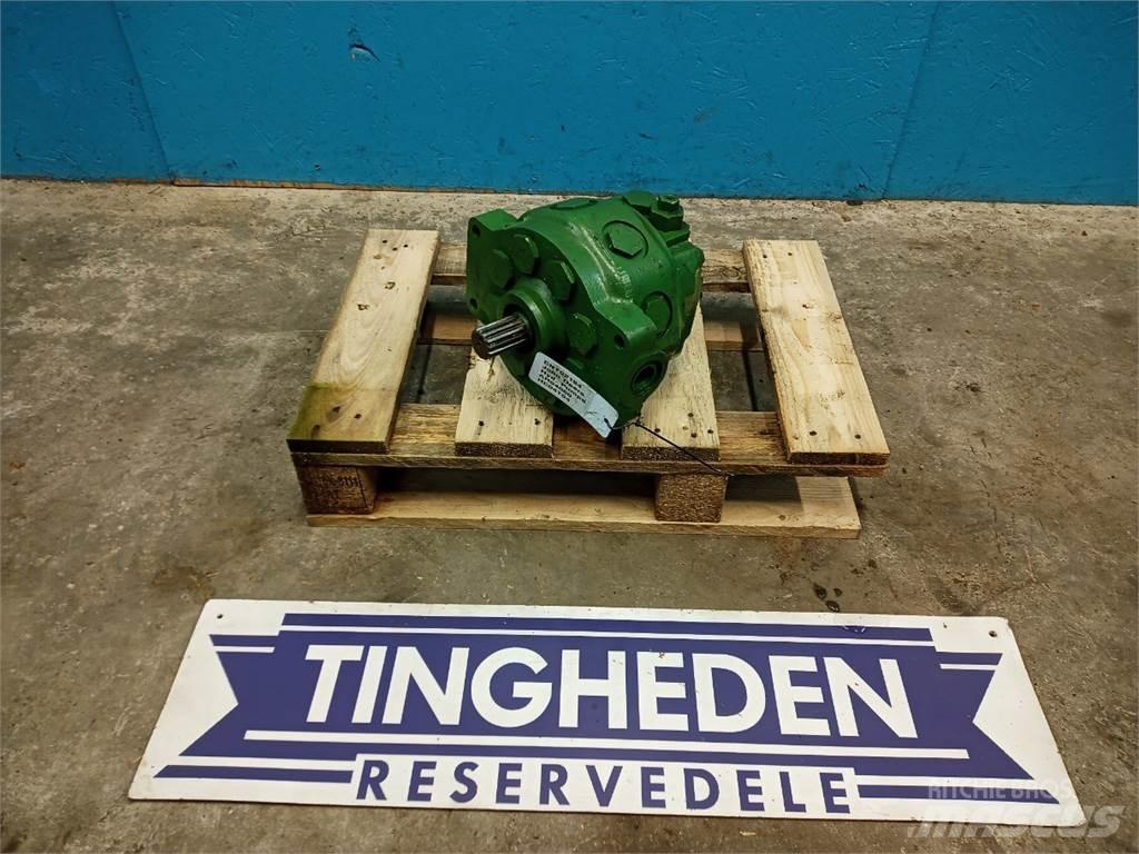 John Deere 4240S Hydraulique
