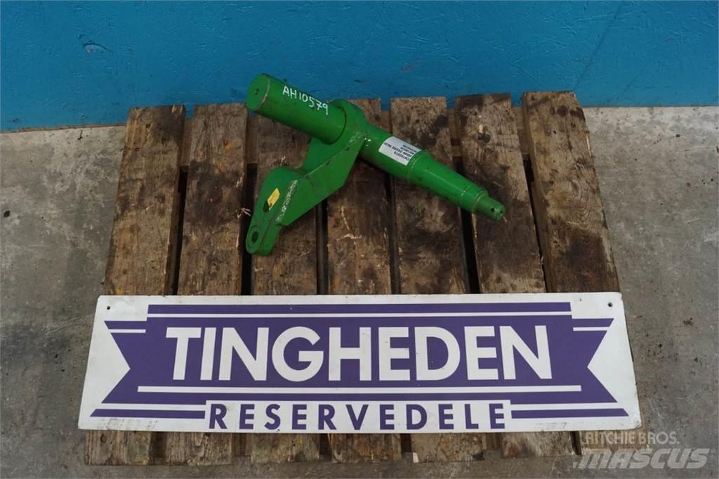John Deere 5830 Accessoires pour machines à foin et à fourrage