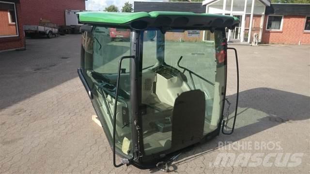 John Deere 6210R Cabines et Intérieur