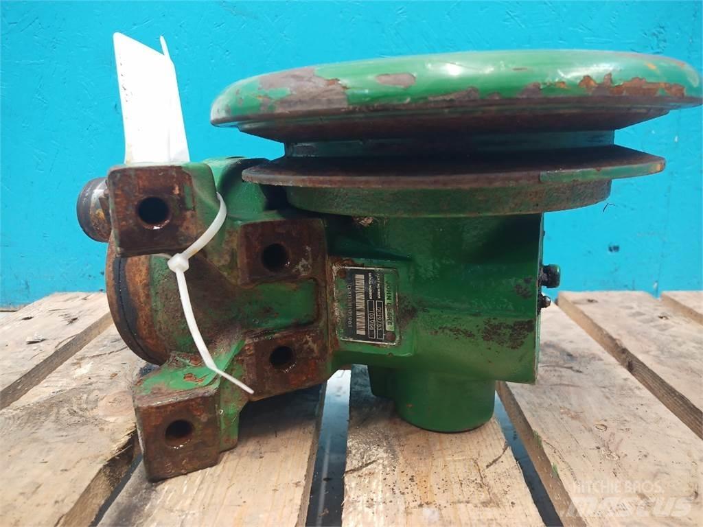 John Deere 630R Accessoires moissonneuse batteuse