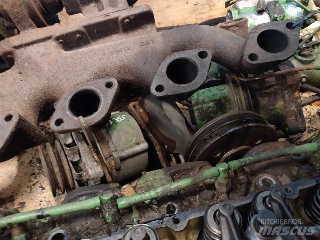 John Deere 6359T Moteur