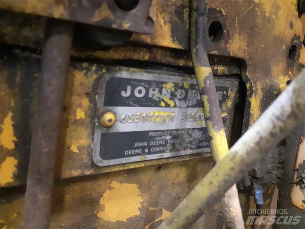 John Deere 644B Moteur