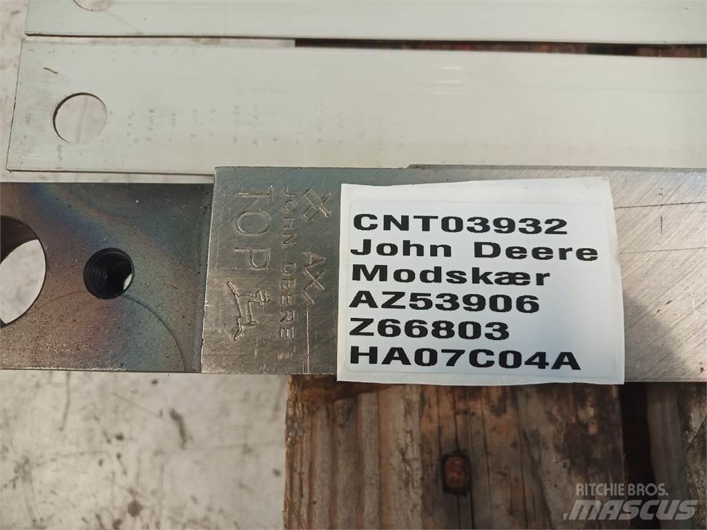 John Deere 7400 Accessoires pour machines à foin et à fourrage