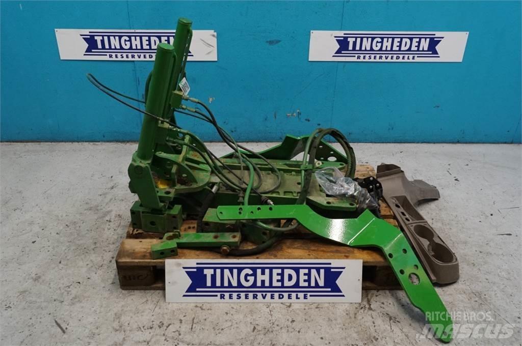 John Deere 8235R Autres équipements pour tracteur
