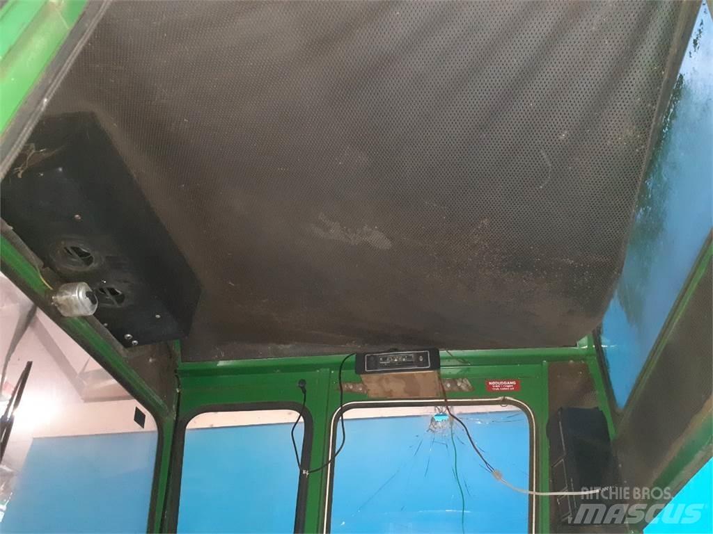John Deere 955 Cabines et Intérieur