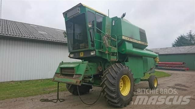 John Deere 965 Moissonneuse batteuse