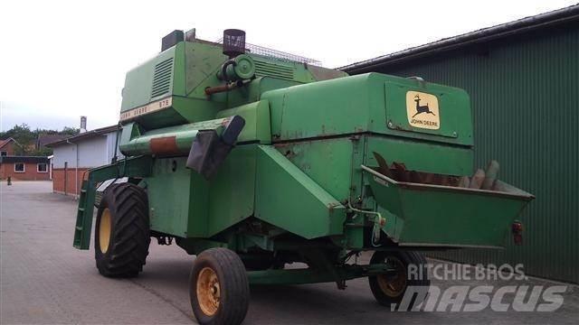 John Deere 975 Moissonneuse batteuse