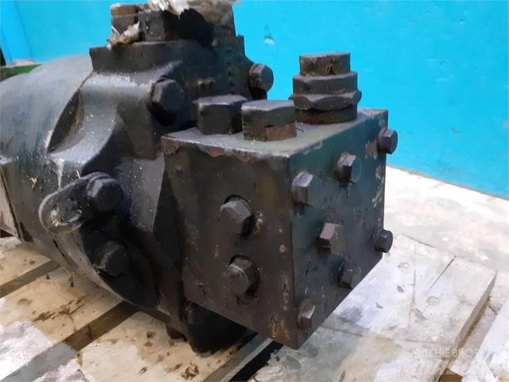 John Deere 975 Hydraulique