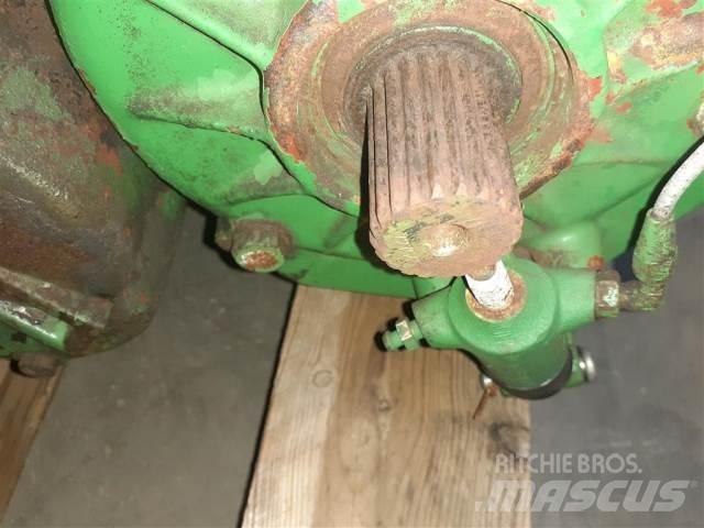 John Deere JD955 Transmission