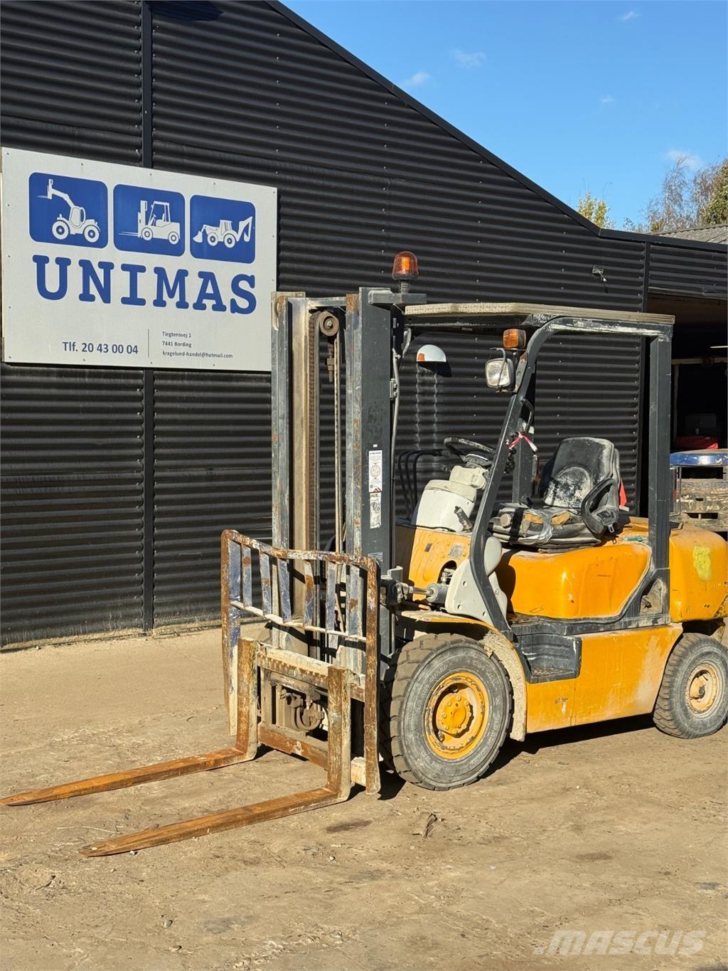 Komatsu FD25 Chariots diesel