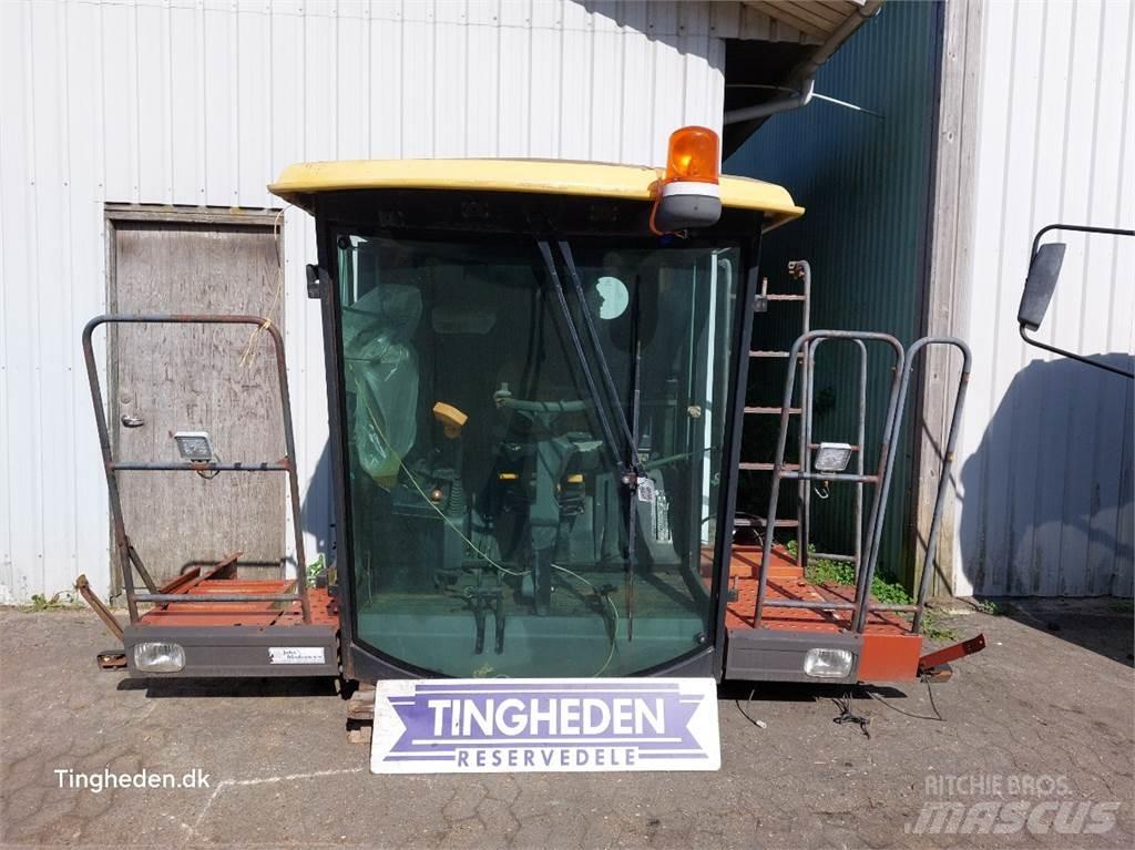 Laverda L627 Cabines et Intérieur