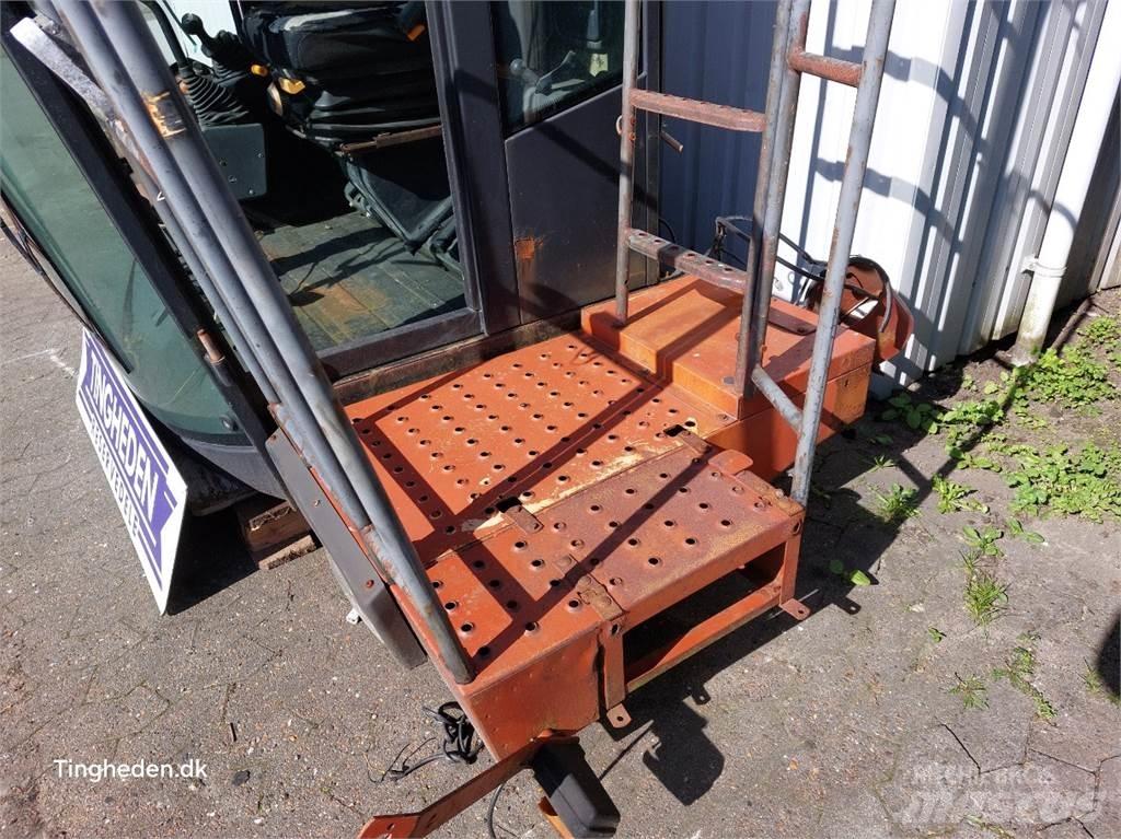 Laverda L627 Cabines et Intérieur