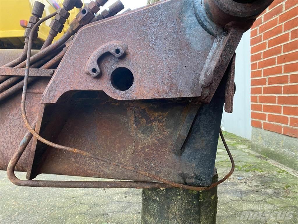 Merlo  Bras et Godet