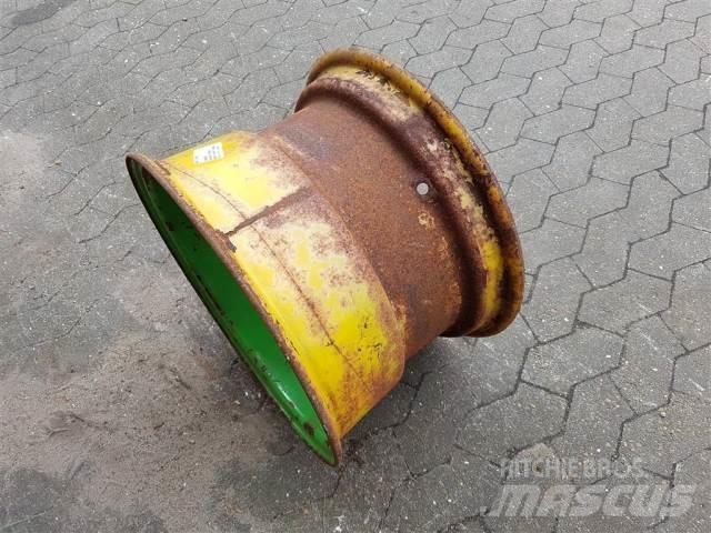 Merlo 20 13X20 Pneus, roues et jantes