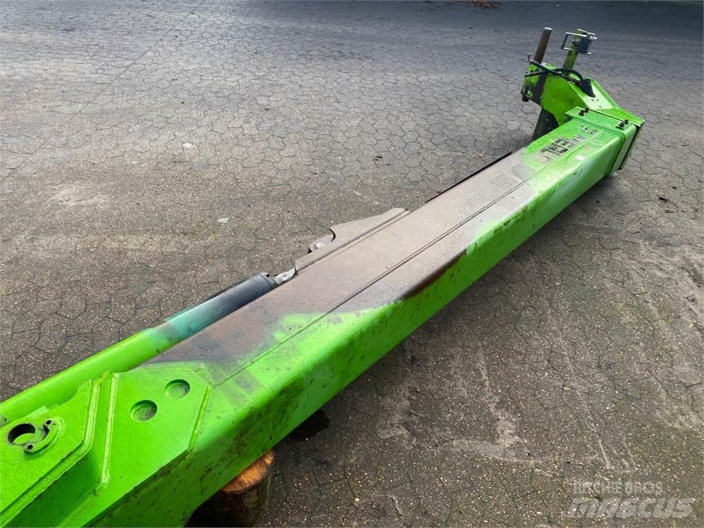 Merlo 28.7 Bras et Godet