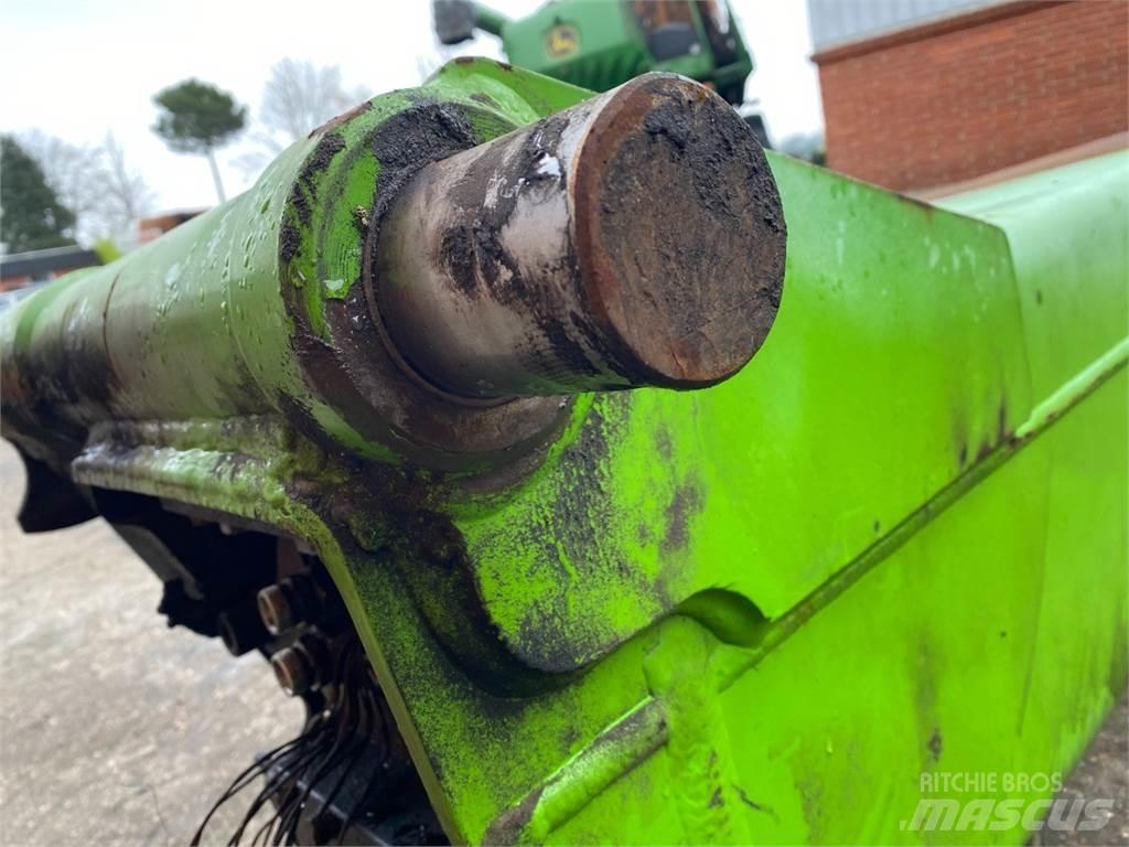Merlo 38.10 Bras et Godet