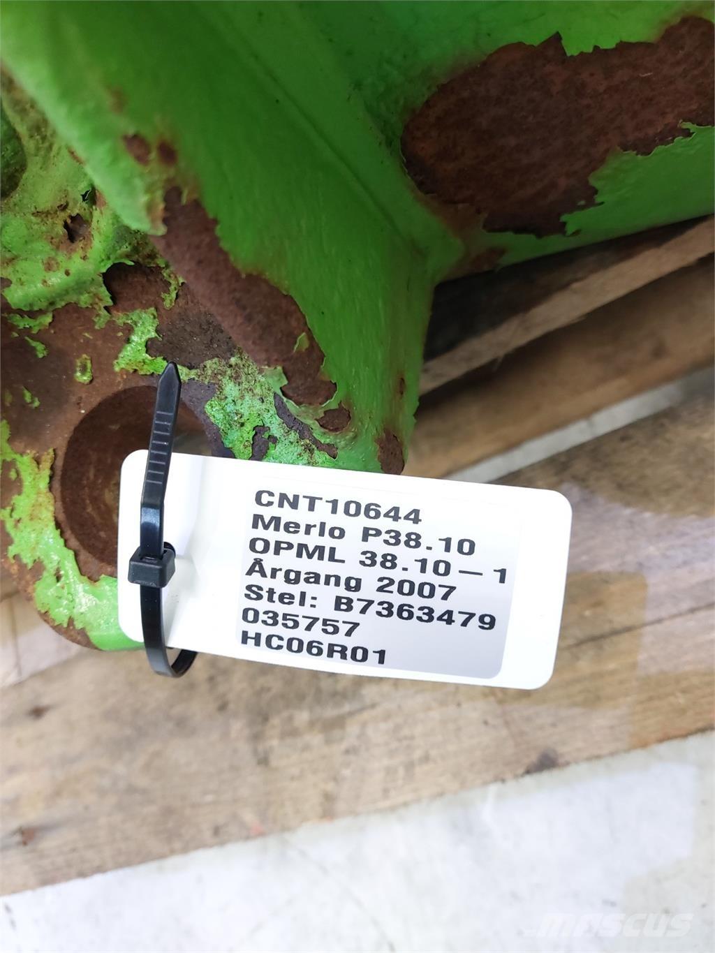 Merlo P38.10 Essieux