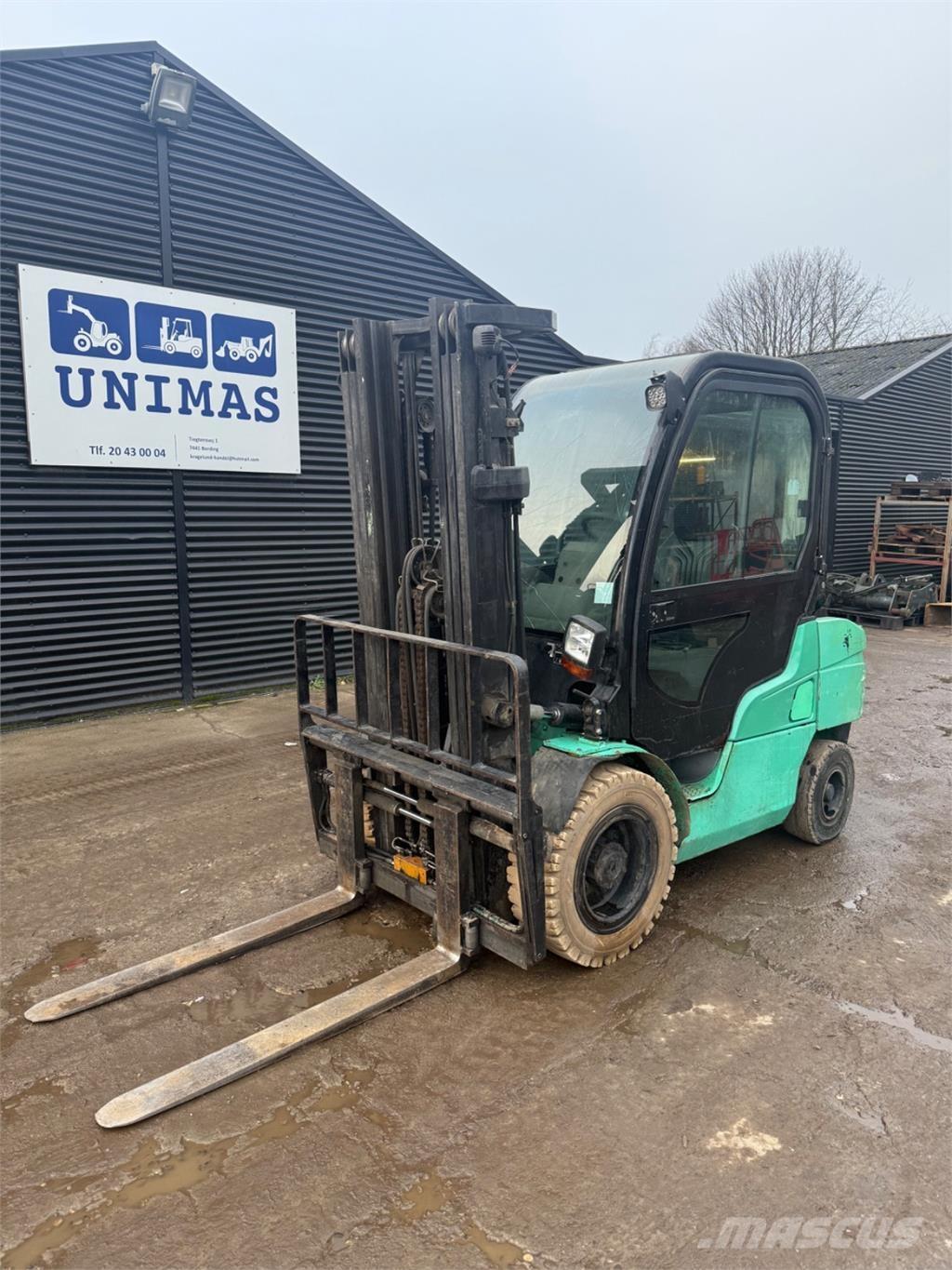 Mitsubishi FD35 Chariots diesel