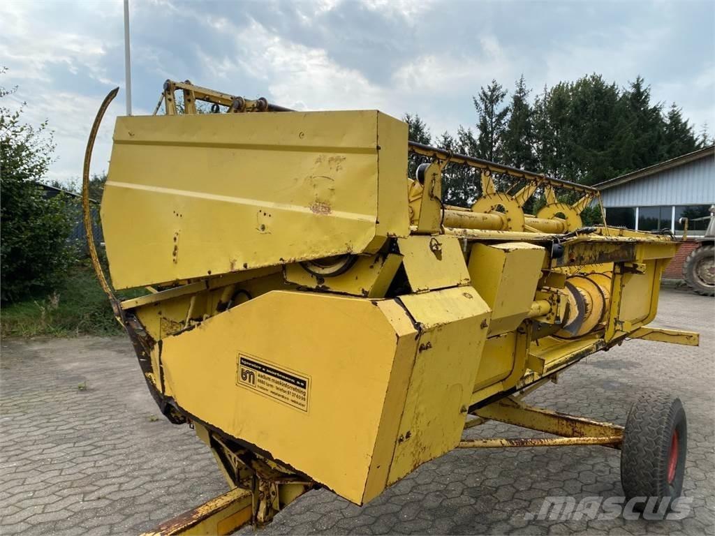 New Holland 15 Accessoires moissonneuse batteuse