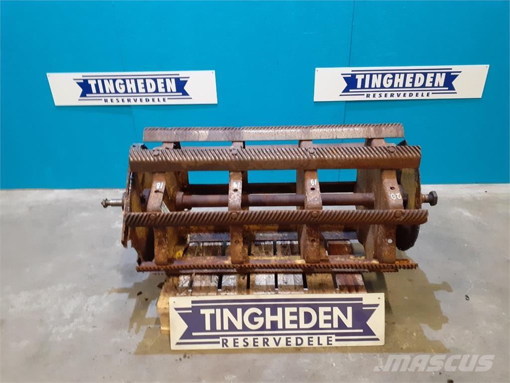 New Holland 1540 Accessoires moissonneuse batteuse