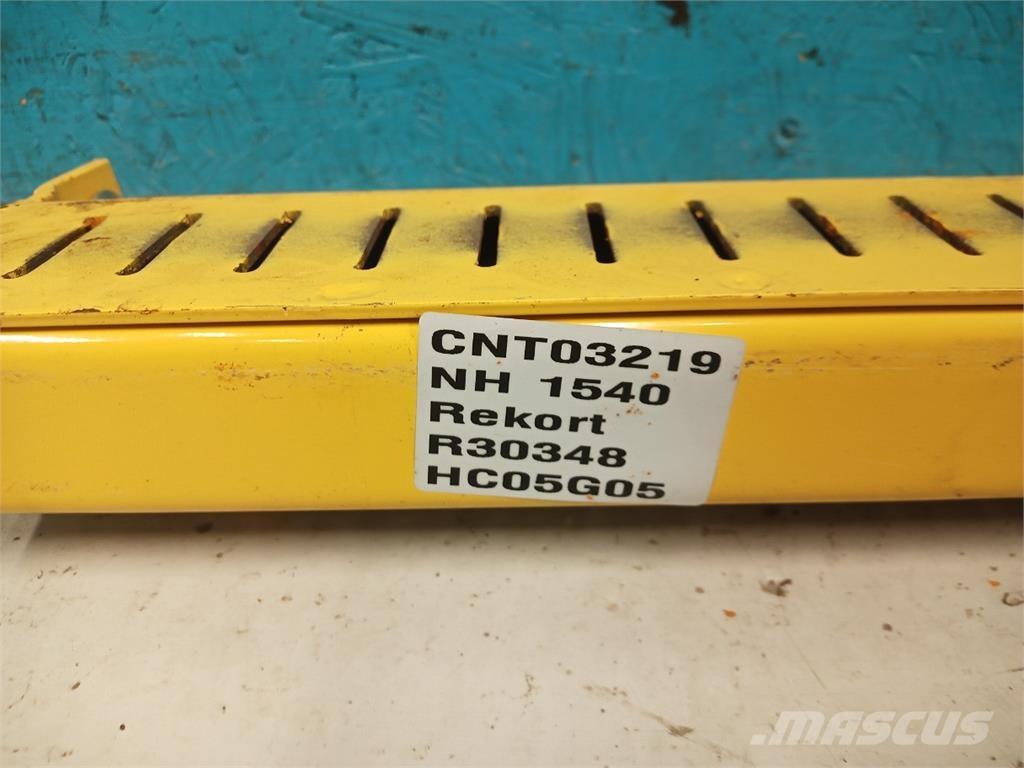 New Holland 1540 Accessoires moissonneuse batteuse