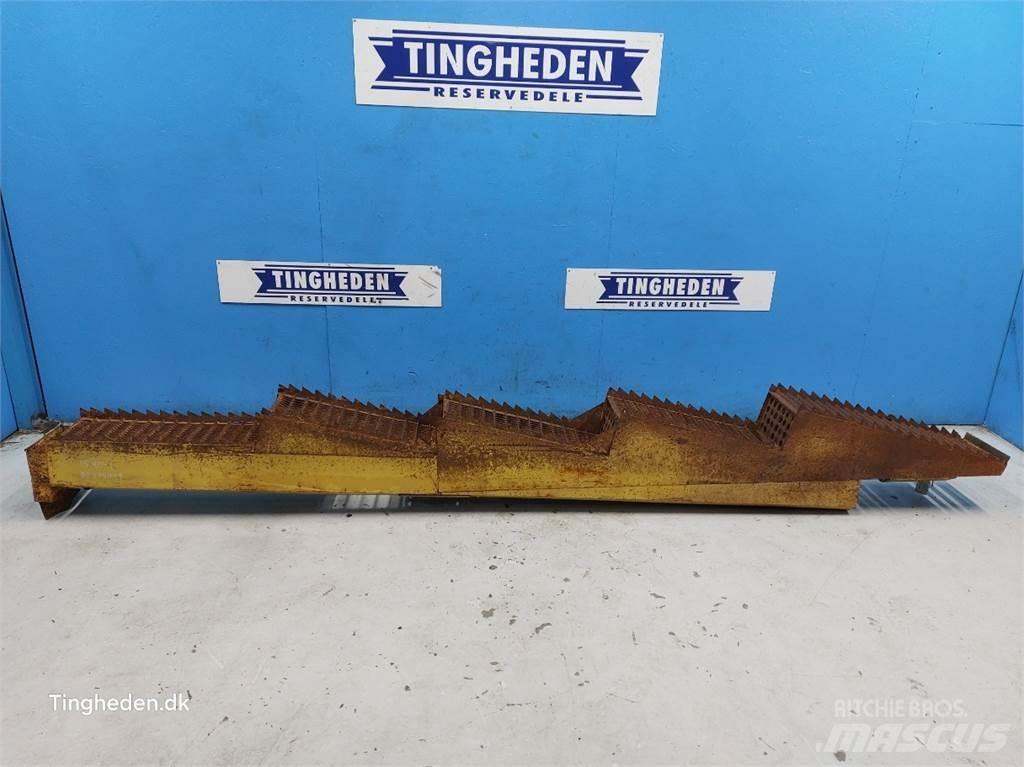 New Holland 1540 Accessoires moissonneuse batteuse