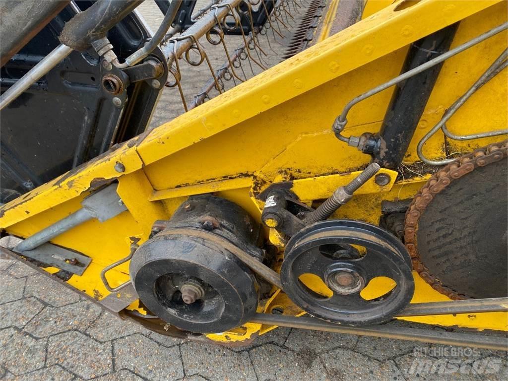 New Holland 24 Accessoires moissonneuse batteuse