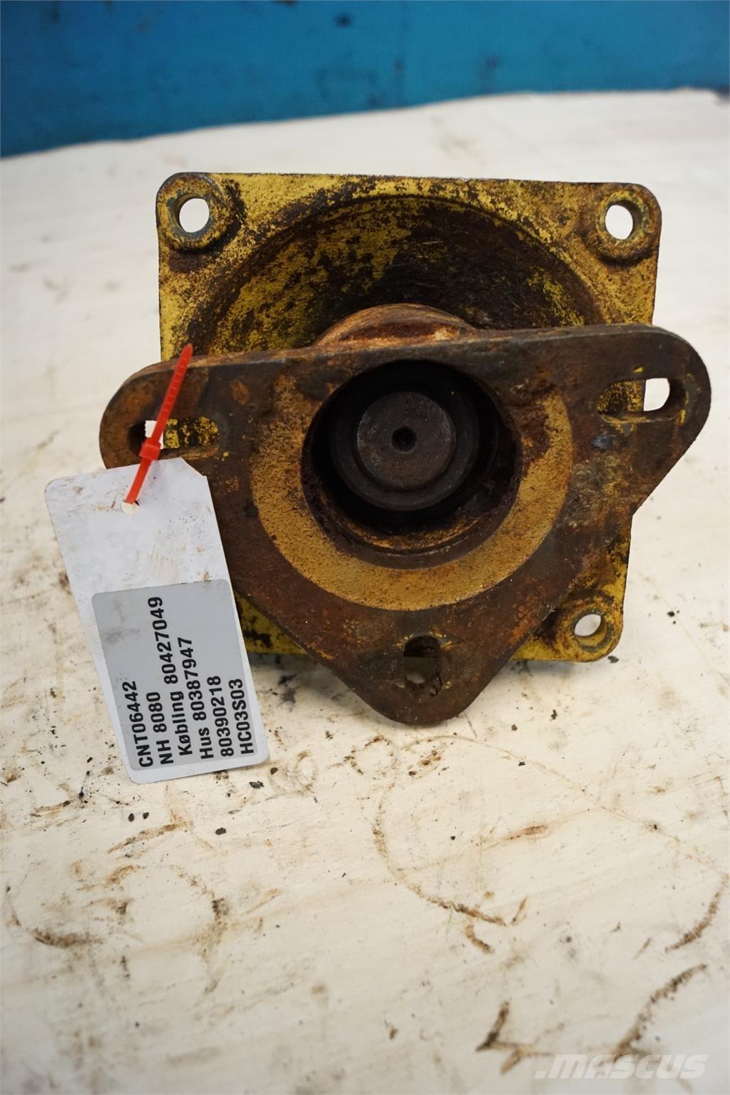 New Holland 8080 Accessoires moissonneuse batteuse
