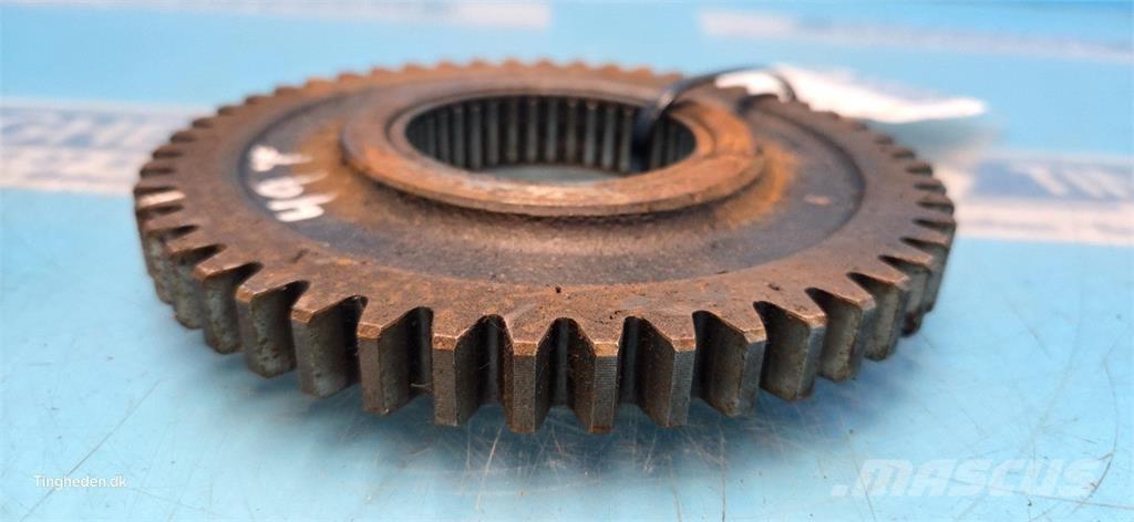 New Holland 8340 Transmission