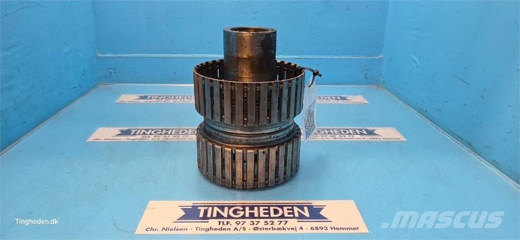 New Holland 8340 Transmission