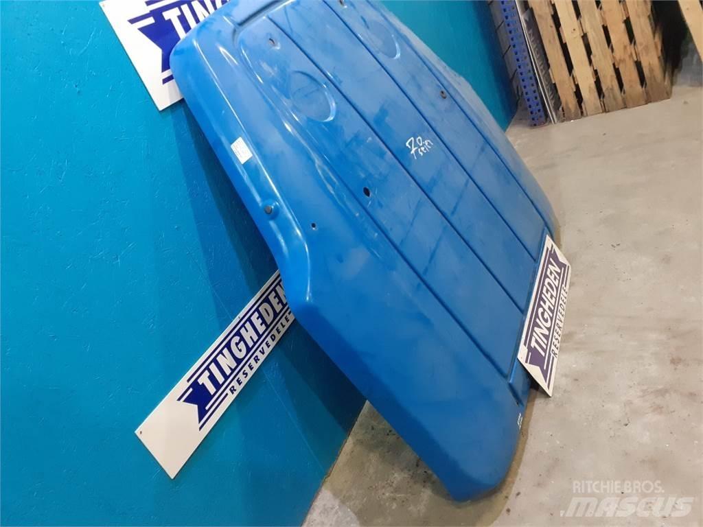 New Holland 8770 Cabines et Intérieur