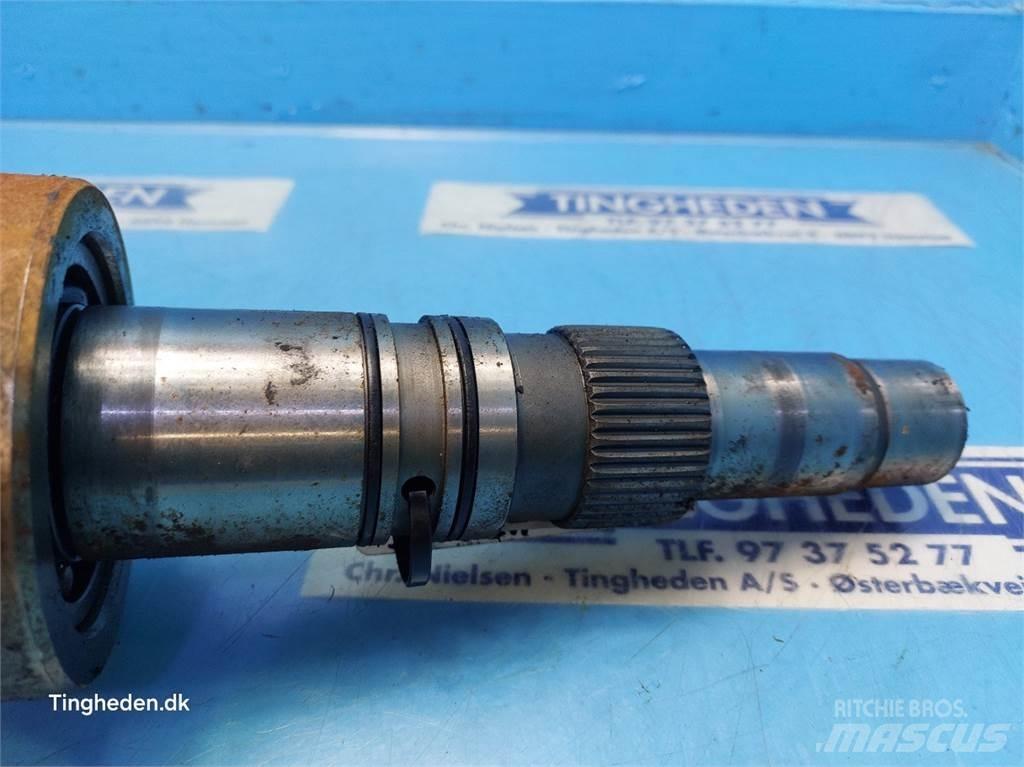 New Holland 8870 Transmission