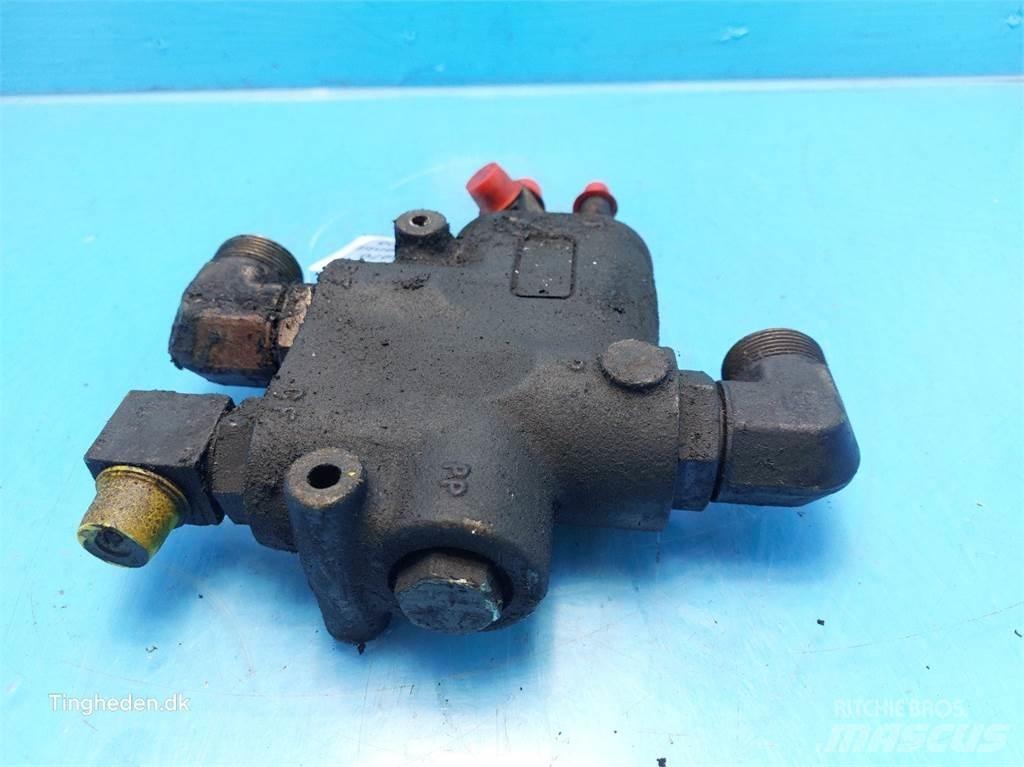 New Holland 8970 Hydraulique