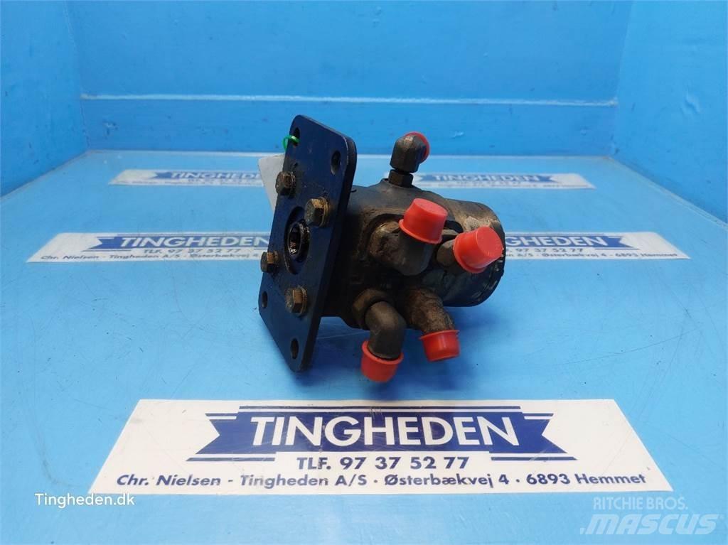 New Holland 8970 Hydraulique